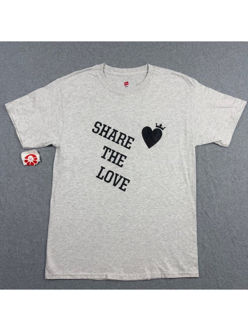 Hanes Men's Medium Gray Share The Love Heart Crown Graphic Tagless Tee